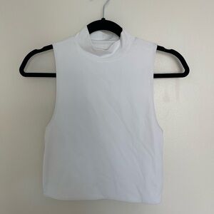 Babaton Contour Mockneck Tank